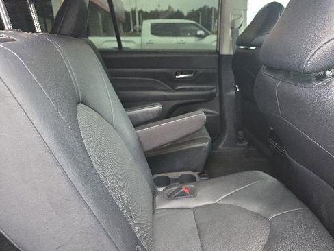 Used 2024 Toyota Grand Highlander FWD image 8