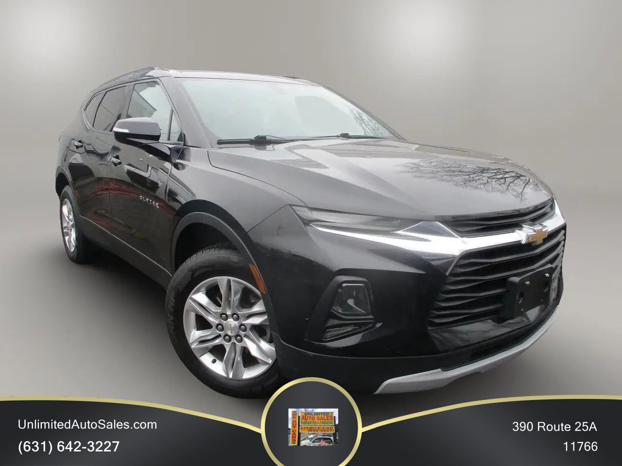 Used 2020 Chevrolet Blazer LT FWD image 1