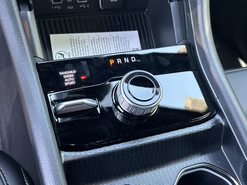 New 2026 Jeep Grand Cherokee L Limited AWD/4WD image 5