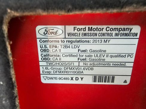 Used 2013 Ford Fiesta SE FWD image 28