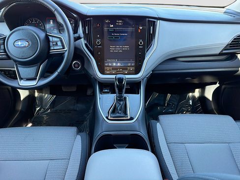 Used 2025 Subaru Outback Premium w/ Popular Package #1A image 19