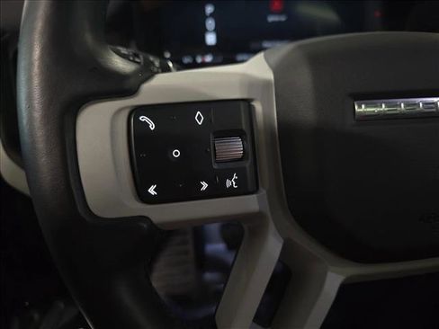 Certified 2023 Land Rover Defender 130 SE AWD/4WD image 17