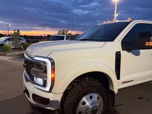 Used 2026 Ford F450 Platinum w/ FX4 Off-Road Package AWD/4WD image 10