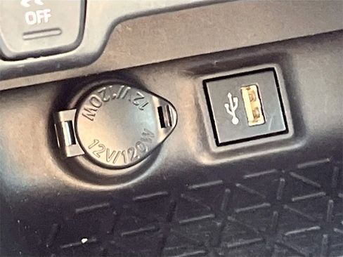 Used 2024 Toyota RAV4 XLE image 19