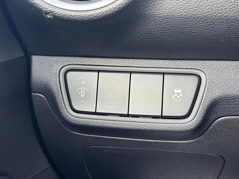 Used 2022 Kia Forte LXS image 20