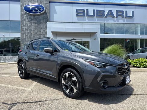 Used 2024 Subaru Crosstrek 2.5i Limited AWD/4WD image 1
