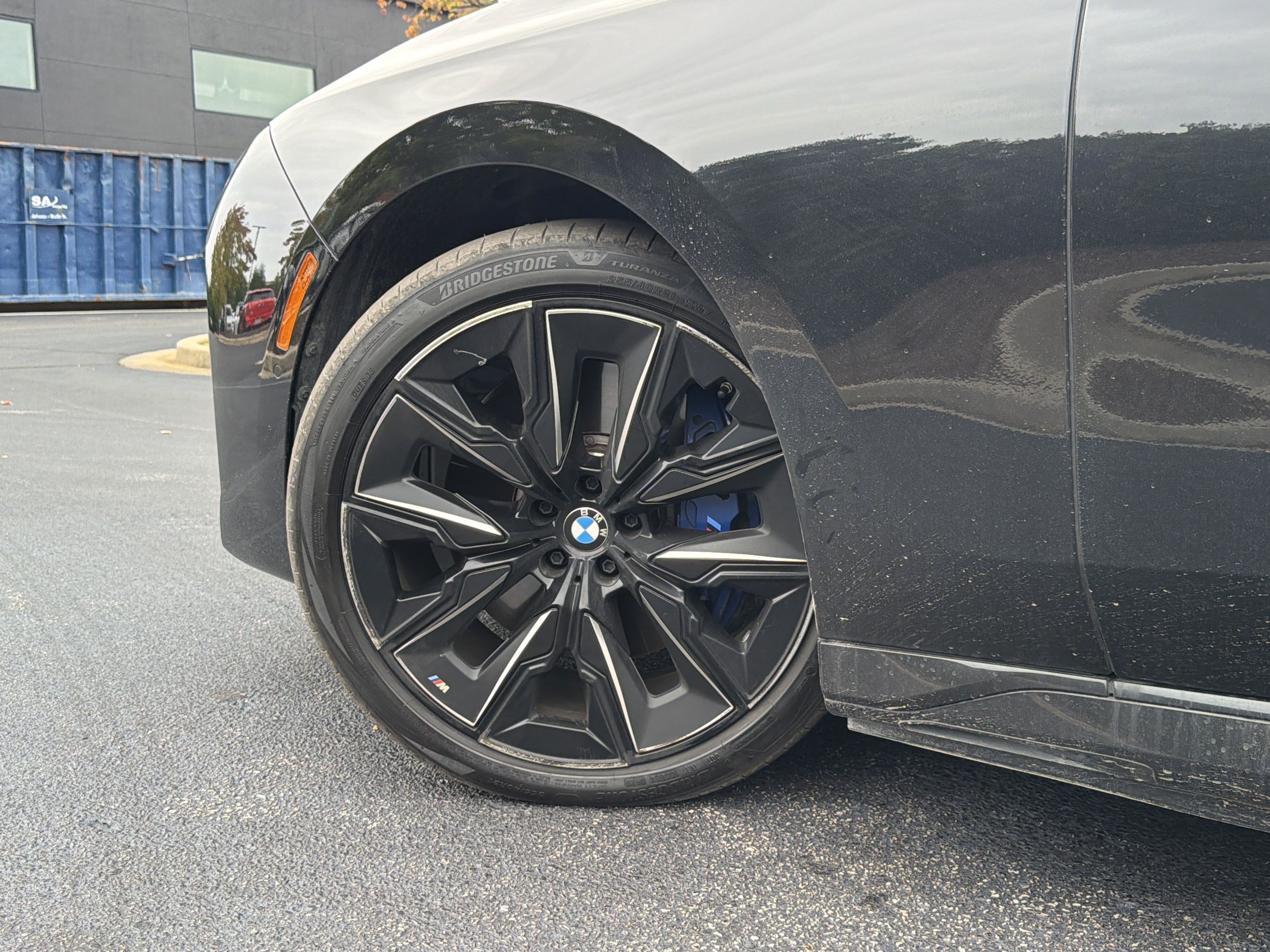 Used 2024 BMW i7 M70 AWD/4WD image 14