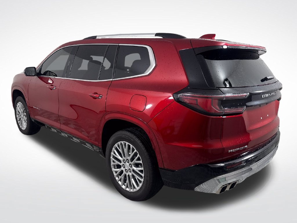 Used 2024 GMC Acadia Denali FWD image 5