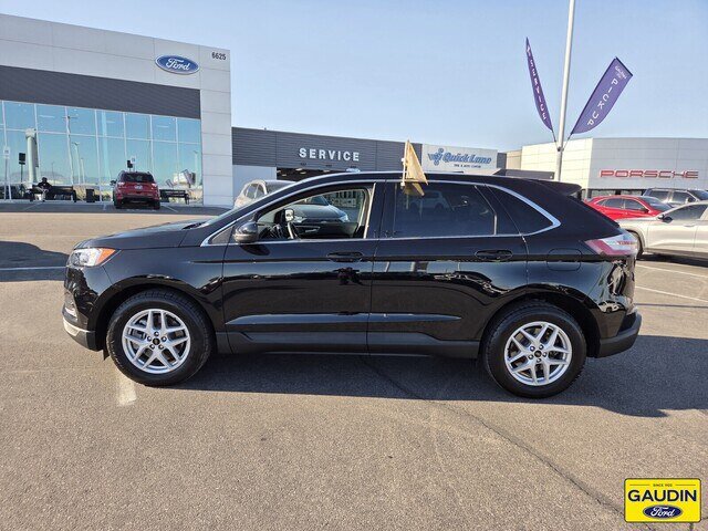 Certified 2024 Ford Edge SEL w/ Convenience Package AWD/4WD image 4