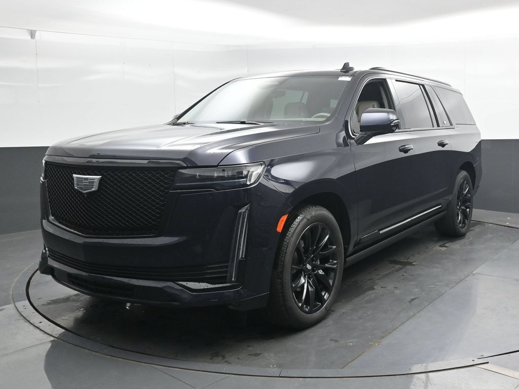 Used 2023 Cadillac Escalade ESV Sport Platinum w/ LPO, ONYX Package AWD/4WD image 8