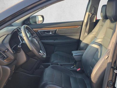 Used 2019 Honda CR-V Touring image 16