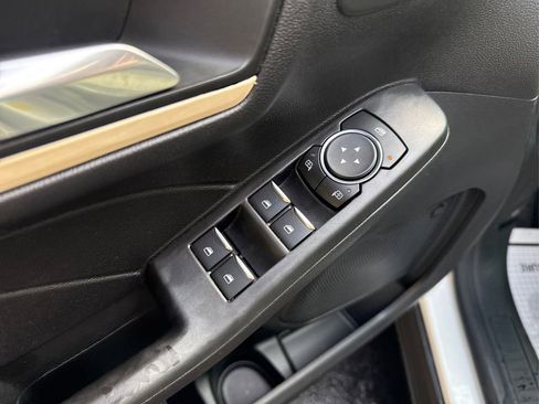 Used 2021 Ford Escape Titanium w/ Titanium Elite Package image 37