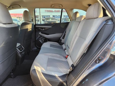 Used 2022 Subaru Outback Premium w/ Popular Package #1 image 13