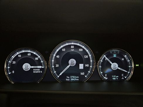 Used 2020 Rolls-Royce Cullinan Black Badge image 46