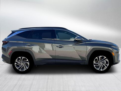 New 2026 Hyundai Tucson Limited AWD/4WD image 9
