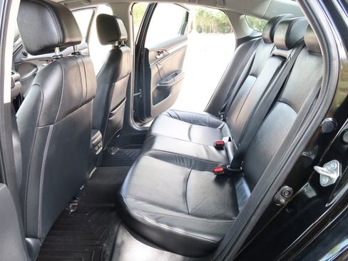 Used 2016 Honda Civic Touring image 14