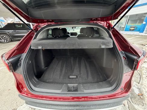 Used 2024 Chevrolet Trax LT w/ Driver Confidence Package image 11