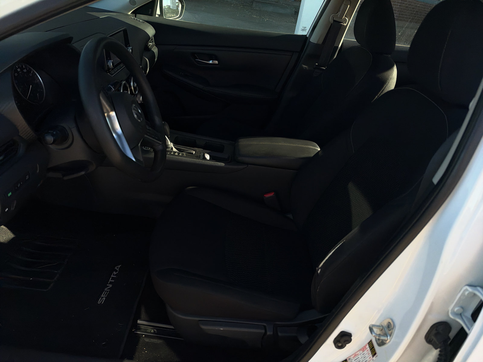 Used 2022 Nissan Sentra S FWD image 11