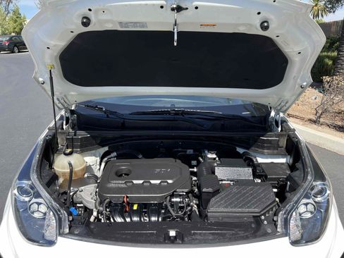 Used 2020 Kia Sportage LX FWD image 23