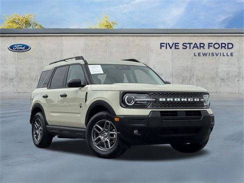 Used 2025 Ford Bronco Sport Big Bend w/ Convenience Package image 2
