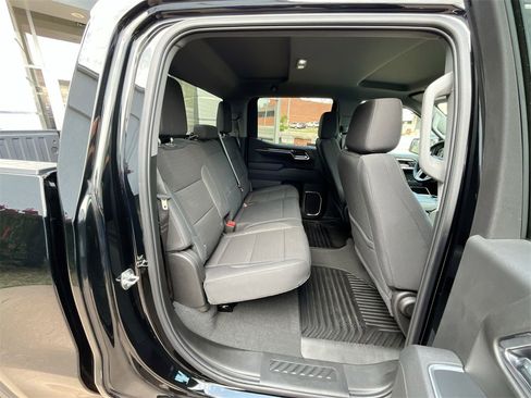 New 2025 GMC Sierra 1500 SLE w/ Max Trailering Package image 40