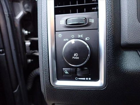 Used 2016 RAM 1500 Outdoorsman image 15