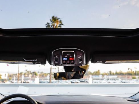 New 2026 Jeep Grand Cherokee Limited AWD/4WD image 19