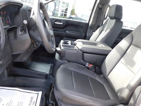 Used 2023 Chevrolet Silverado 2500 W/T w/ WT Fleet Convenience Package image 8