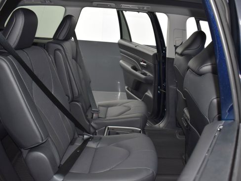 Used 2025 Toyota Grand Highlander AWD Hybrid image 26