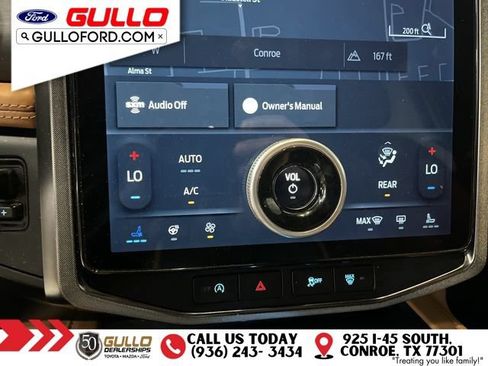 Used 2024 Ford Expedition Max Platinum AWD/4WD image 30
