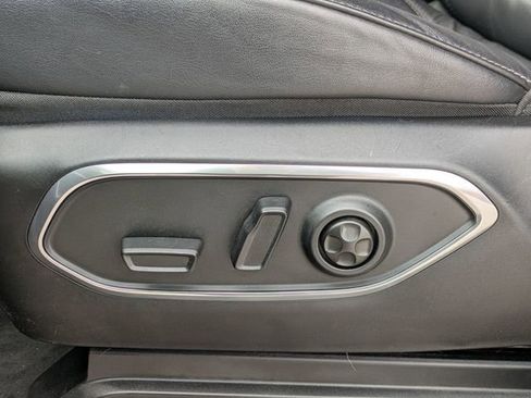 Used 2022 Jeep Wagoneer Series II image 16