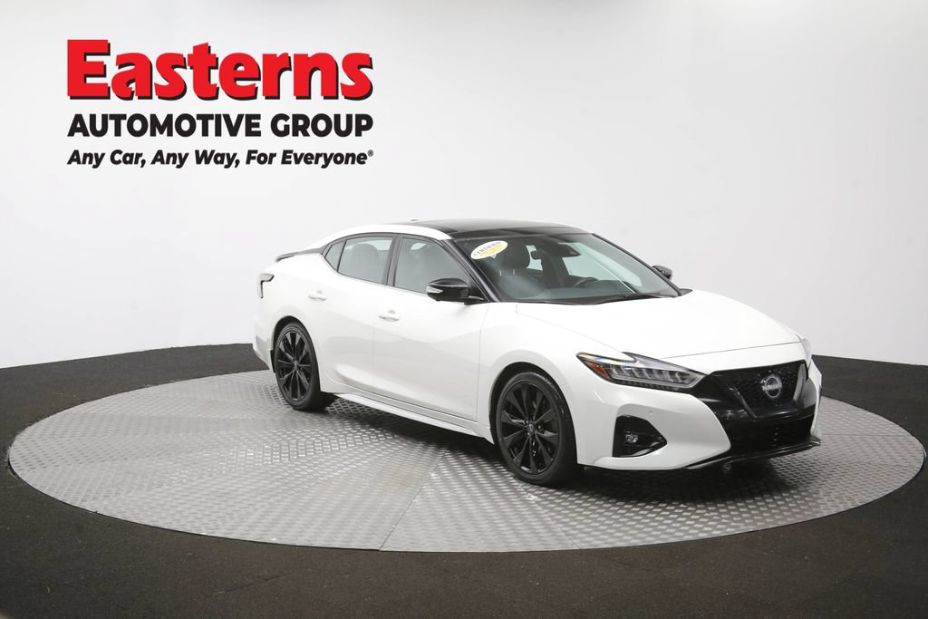Used 2023 Nissan Maxima SR w/ Sport Mat Group FWD image 55