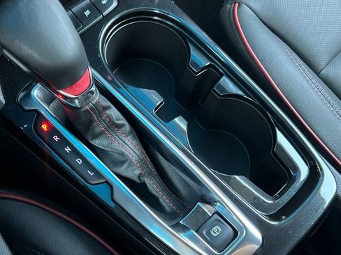 Used 2024 Chevrolet TrailBlazer RS w/ Convenience Package image 20