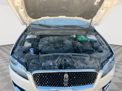 Used 2017 Lincoln MKZ Reserve FWD image 36