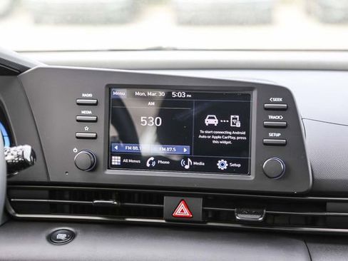 New 2026 Hyundai Elantra Sport FWD image 17