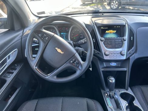 Used 2016 Chevrolet Equinox LS AWD/4WD image 10