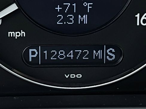 Used 2008 Mercedes-Benz E 350 4MATIC Sedan image 21