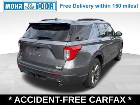 Used 2021 Ford Explorer XLT w/ Equipment Group 202A AWD/4WD image 6