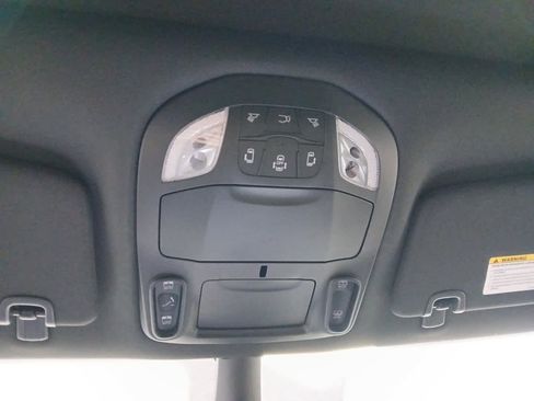 New 2026 Chrysler Pacifica Limited w/ Uconnect Theater Family Group image 11