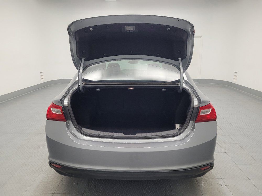 Used 2023 Chevrolet Malibu LS FWD image 29