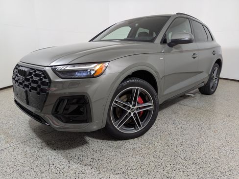 Certified 2024 Audi Q5 e Prestige image 18