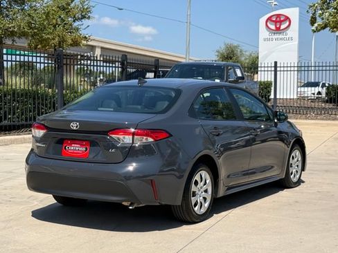 Used 2026 Toyota Corolla LE FWD image 4