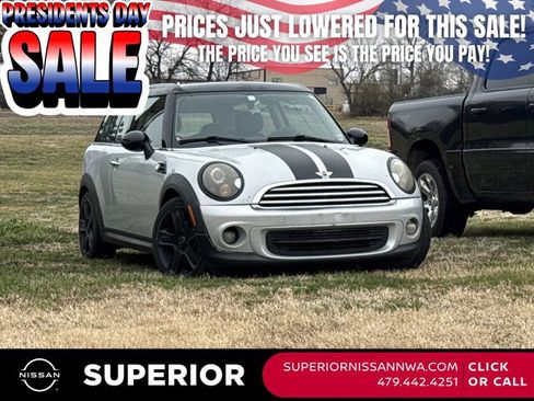 Used 2011 MINI Cooper Clubman image 1