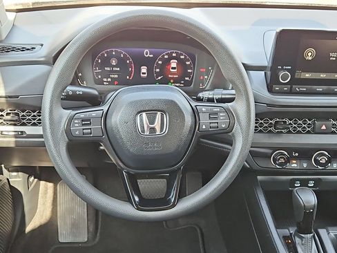 Used 2025 Honda Accord LX image 23