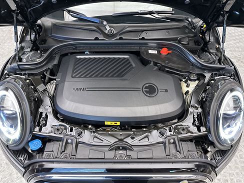 Certified 2024 MINI Cooper SE image 29