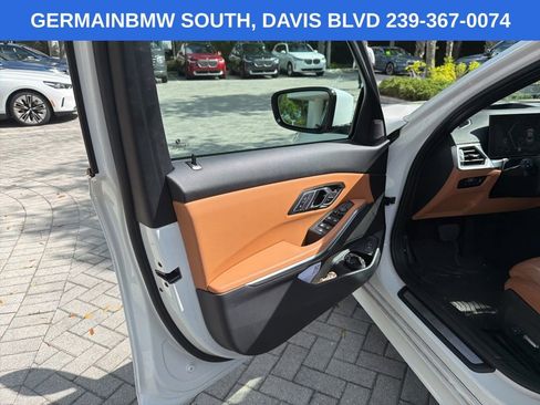 Used 2023 BMW 330i Sedan w/ Premium Package image 19