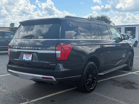 Used 2023 Ford Expedition Max XLT AWD/4WD image 3