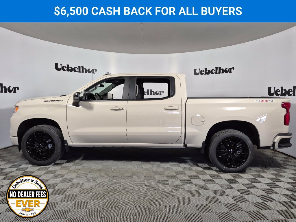 New 2026 Chevrolet Silverado 1500 RST w/ LPO, Dark Essentials Package AWD/4WD image 4