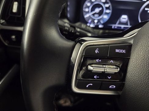 Used 2023 Kia Sorento SX FWD image 18
