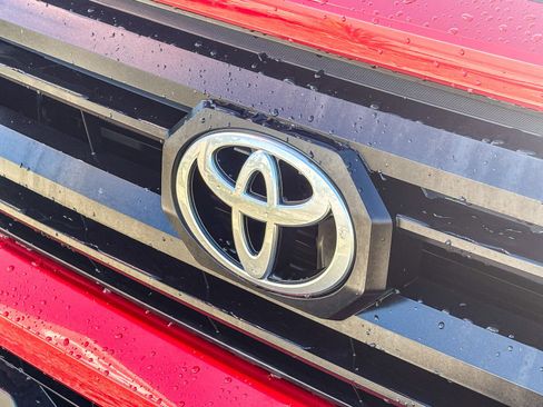 Certified 2025 Toyota Tacoma SR5 image 10